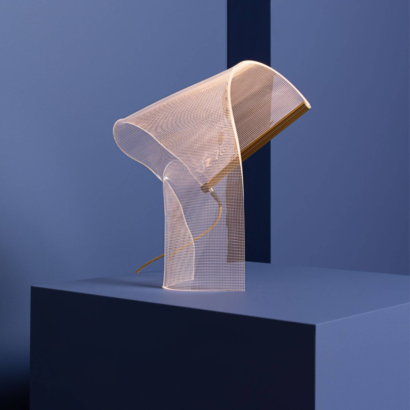 GWEILO SONG - Table lamp by Parachilna - Barcelonaconcept