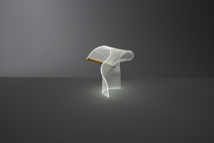GWEILO SONG - Table lamp by Parachilna - Barcelonaconcept